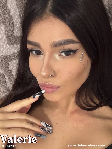 Valerie, Russian escort who offers oral job in Barcelona