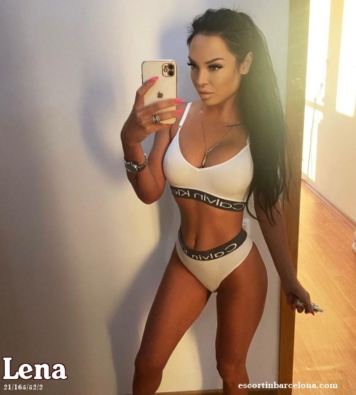 Lena, Russian escort who offers girlfriend experience in Barcelona