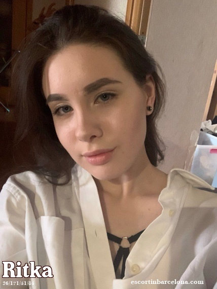 Ritka, Russian escort who offers oral job in Barcelona