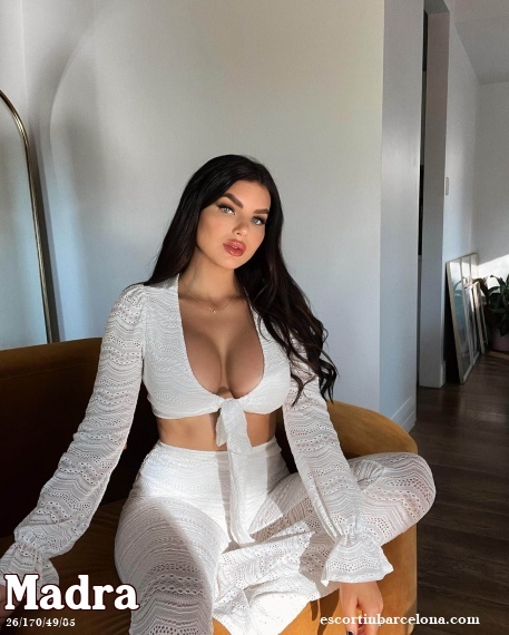 Madra, Russian escort who offers dates in Barcelona